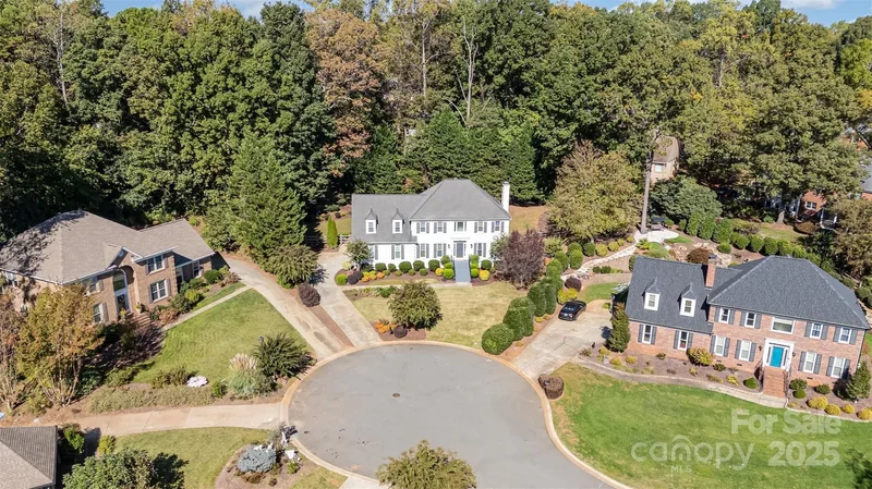 14803 Middlethorpe Lane, Huntersville, NC 28078, Huntersville, North Carolina, United States. - Photo 18