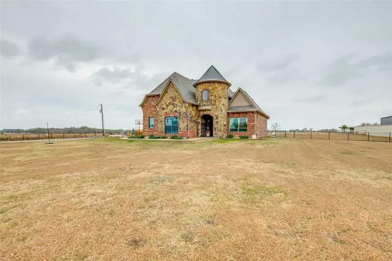 2770 Dowell Road, Heath, Texas, United States. - Photo 26