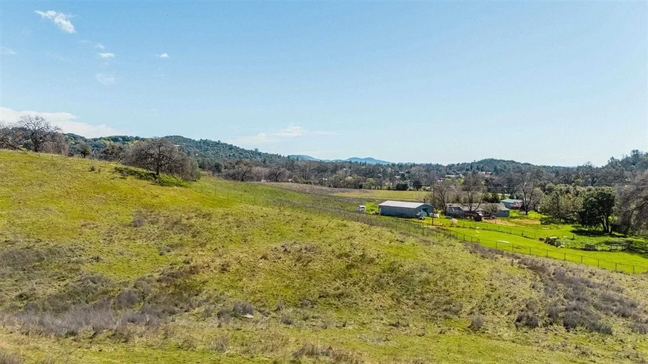 18525 Rawhide Rd, Jamestown, CA 95327, Jamestown, California, United States. - Photo 18