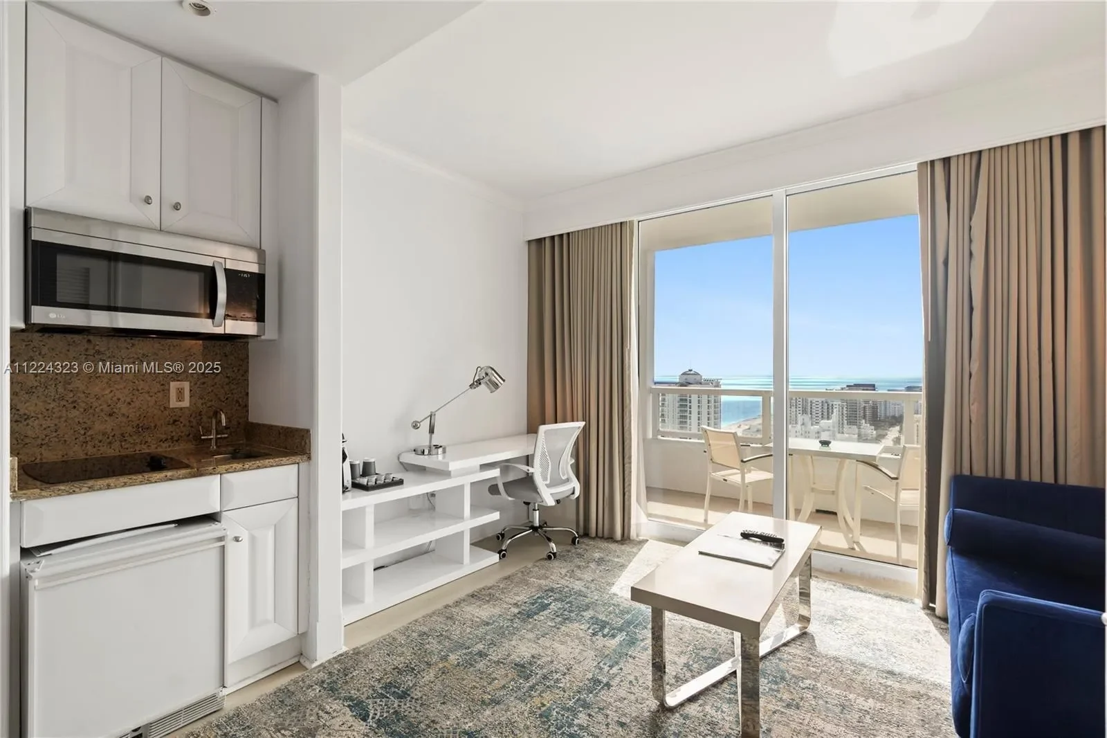4401 COLLINS AV 2906/2908, Miami Beach, Florida, United States. - Photo 30