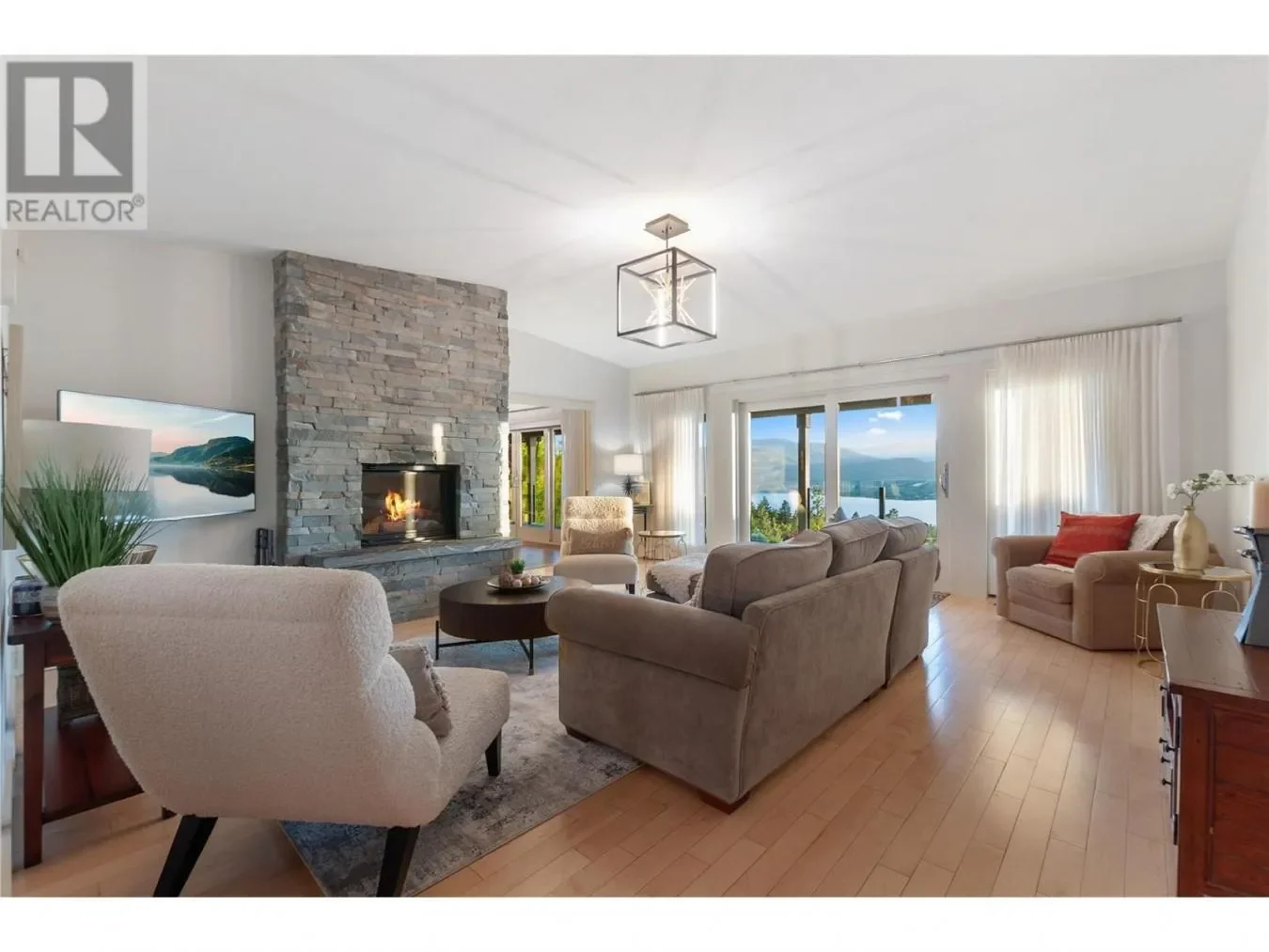 1306 Smethurst Road, Naramata, British Columbia, Canada. - Photo 4