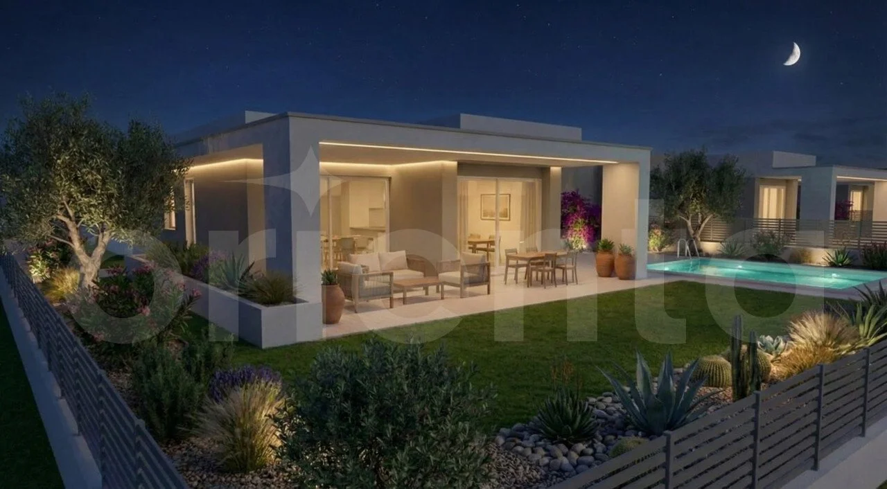 Exterior photo 4