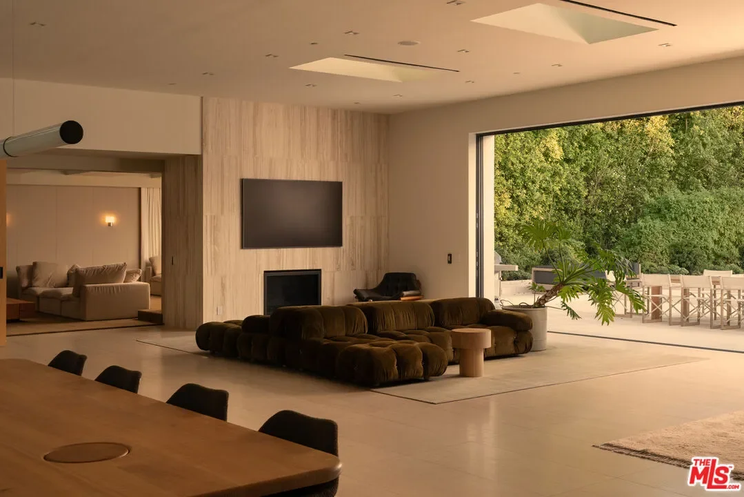 410 Doheny Rd, Beverly Hills, California, United States. - Photo 10