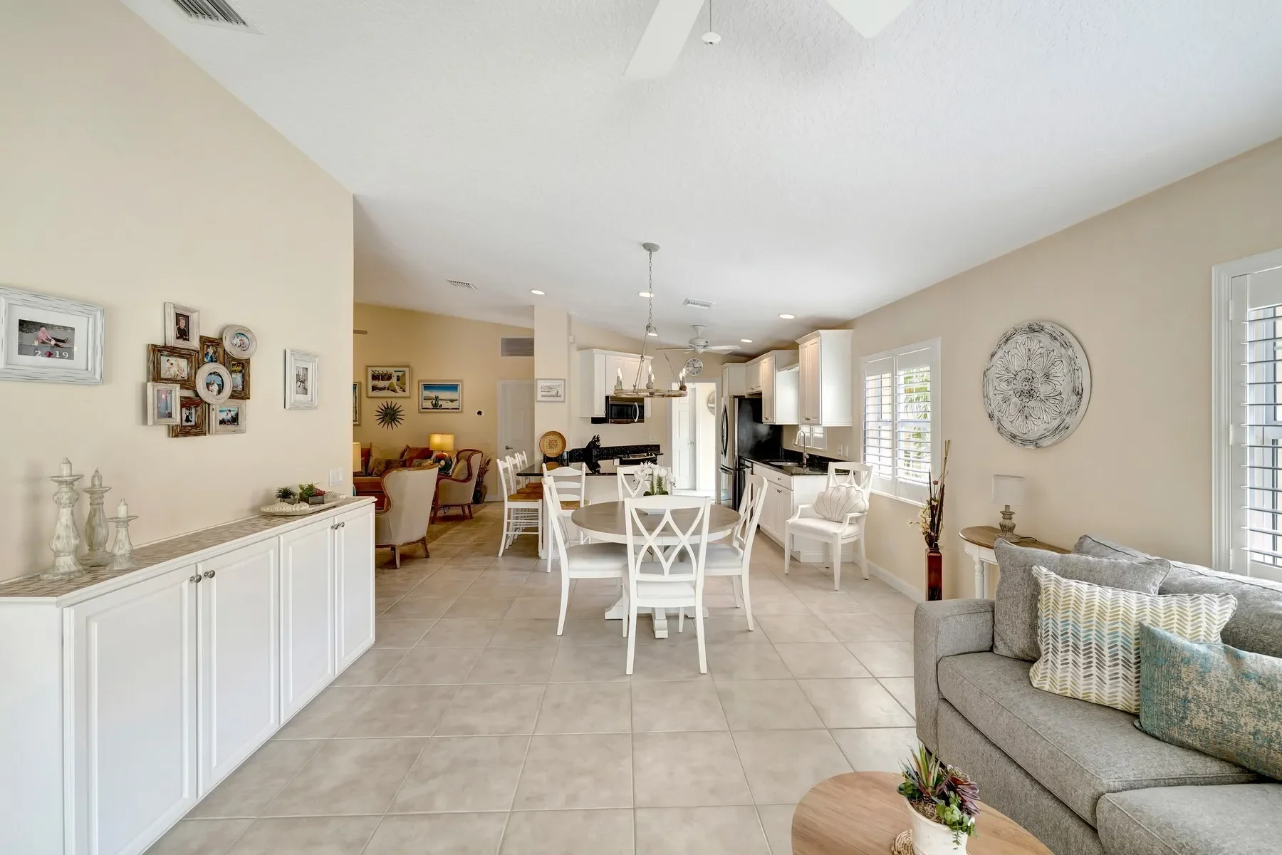 5465 Dominica Street , Vero Beach, FL 32967, Vero Beach, Florida, United States. - Photo 13