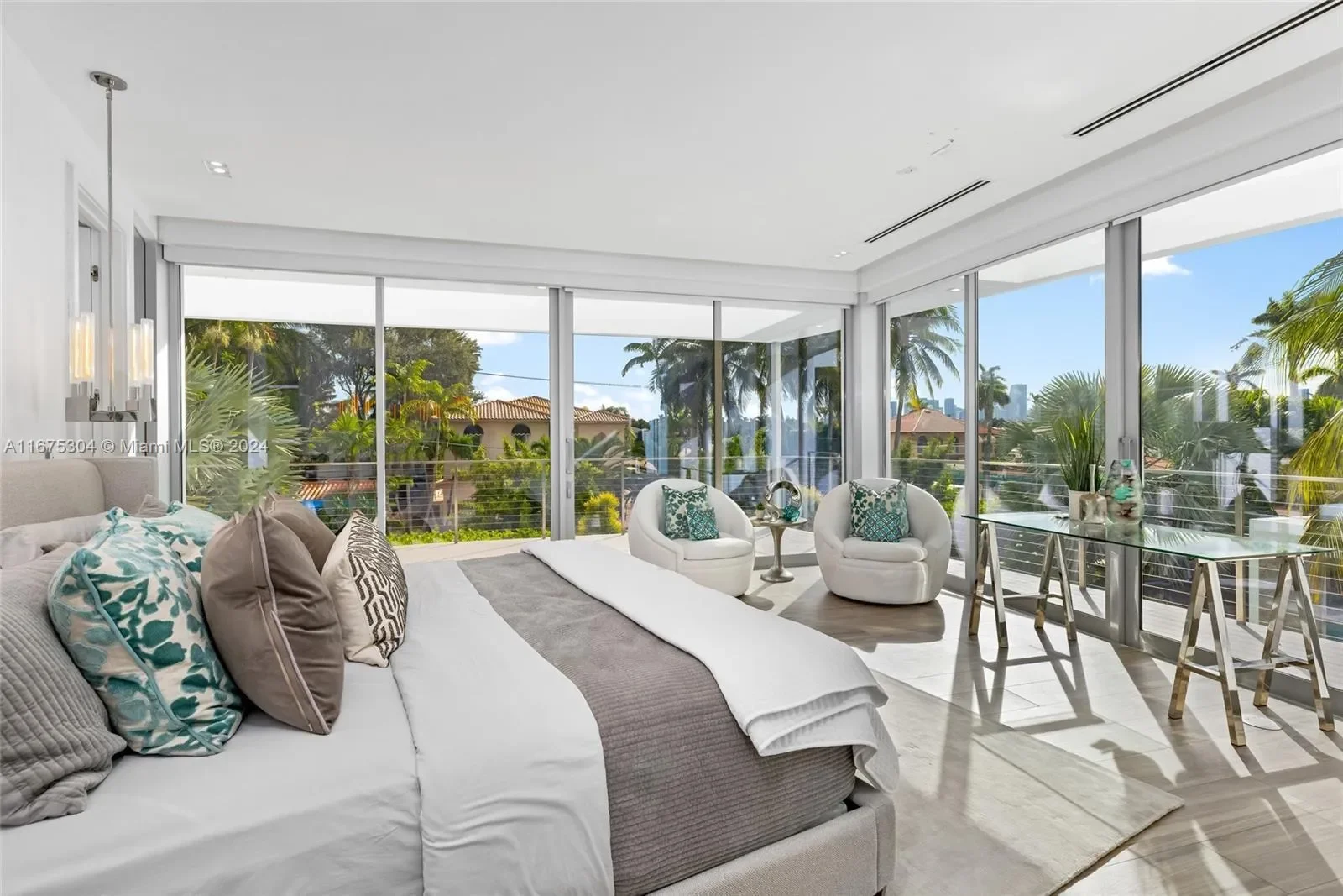65 S Hibiscus Dr, Miami Beach, Florida, United States. - Photo 20