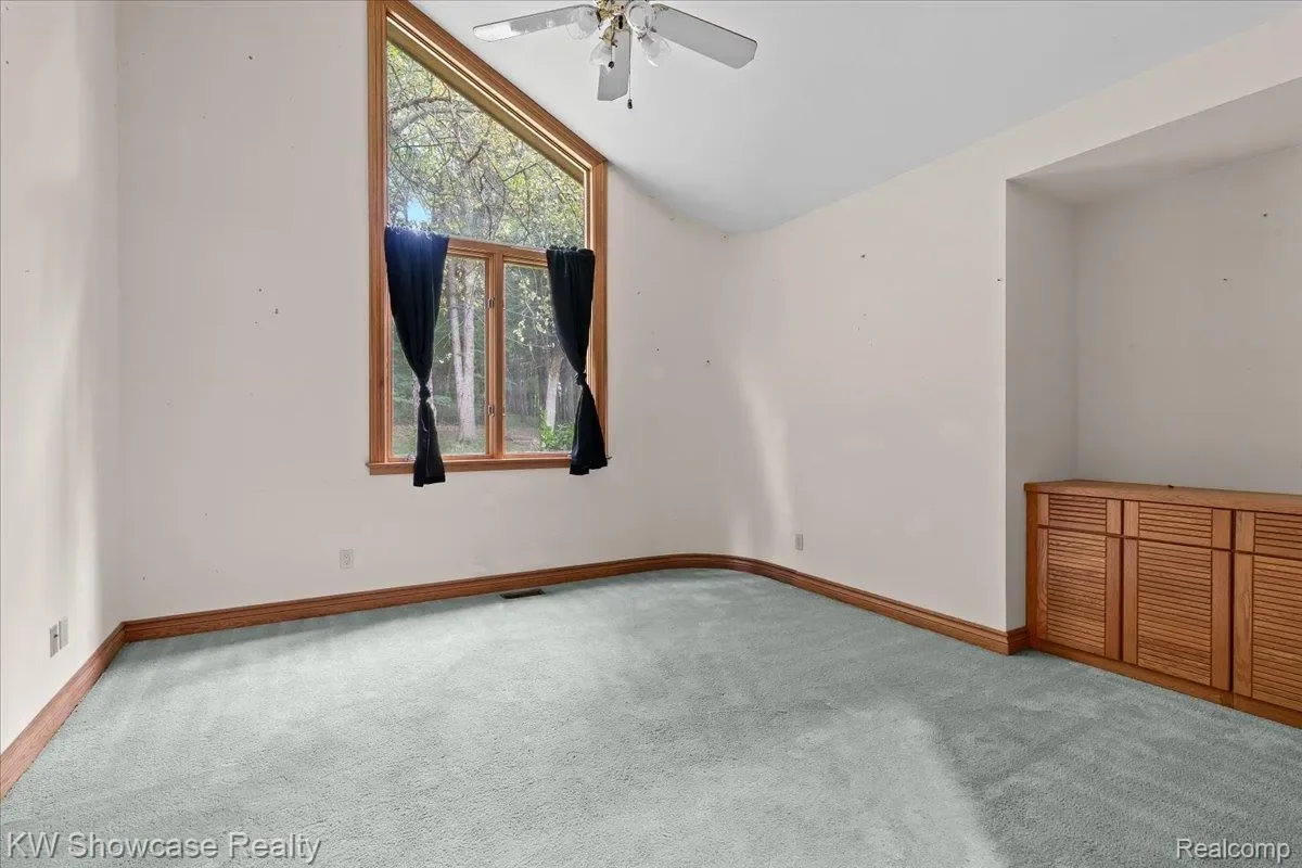 Gallery photo 10