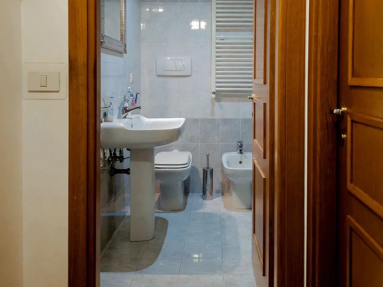 via Giuseppe Lazzati, Rome, Lazio, Italy. - Photo 18