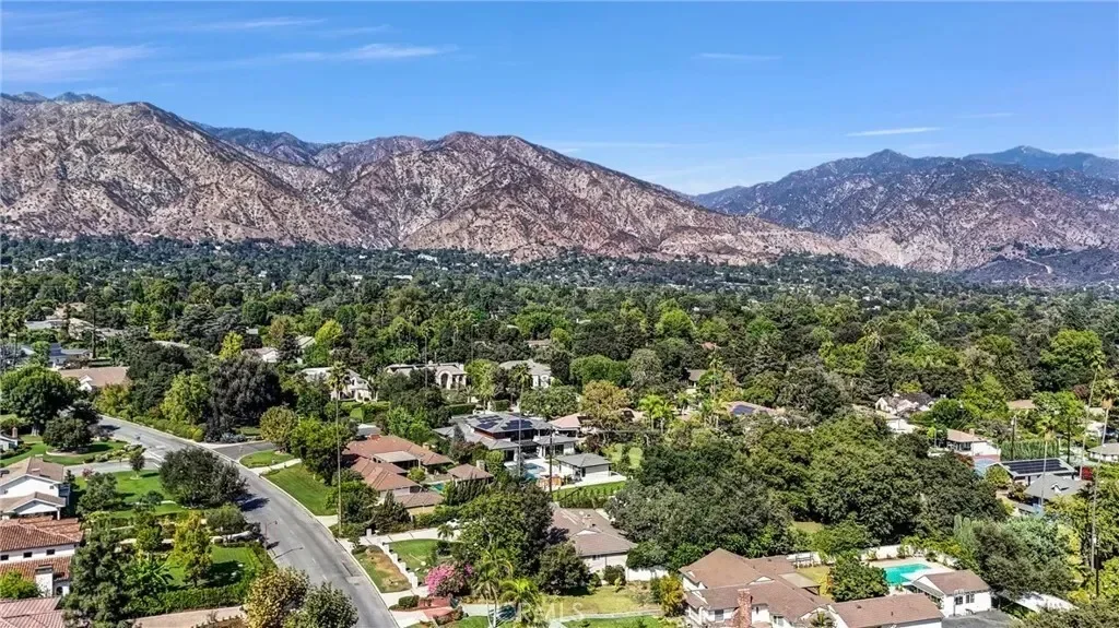 330 Arbolada Drive, Arcadia, California, United States. - Photo 57