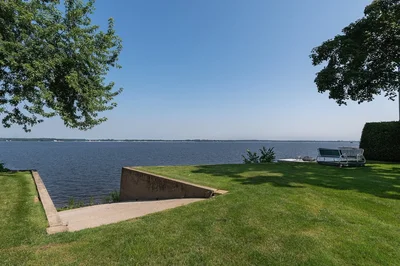 Thumbnail 42