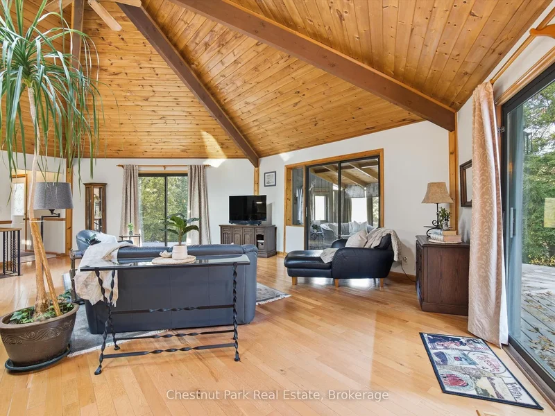 1077 Fairy Falls Road, Baysville, Ontario, Canada. - Photo 30