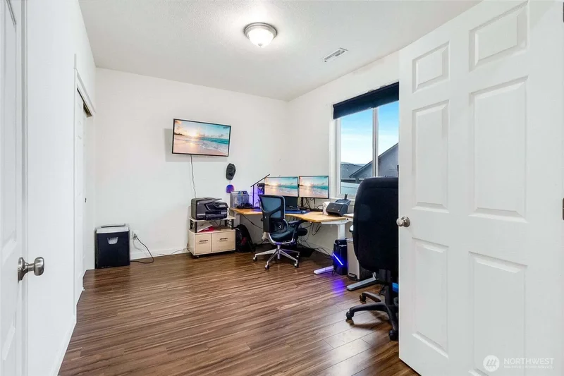 1011 8th Avenue Ne, Ephrata, WA 98823, Ephrata, Washington, United States. - Photo 30
