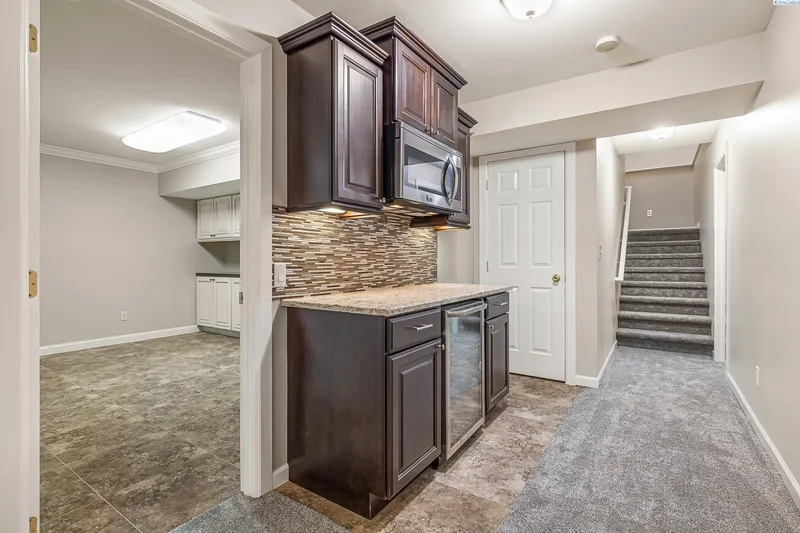 101304 N Billings Ct, West Richland, WA 99353, West Richland, Washington, United States. - Photo 28