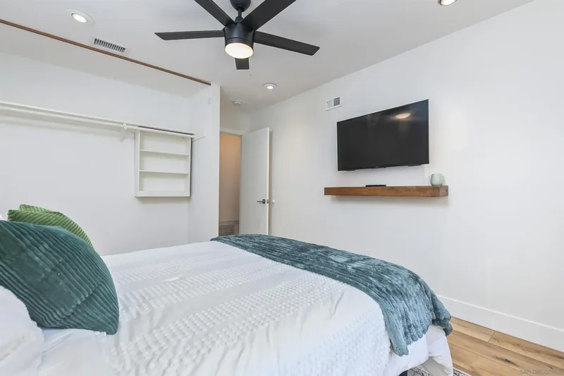 6641 Murray Park Dr, San Diego, CA 92120, San Diego, California, United States. - Photo 14