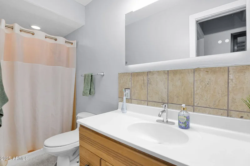 3217 E FLOWER Street, Phoenix, AZ 85018, Phoenix, Arizona, United States. - Photo 22