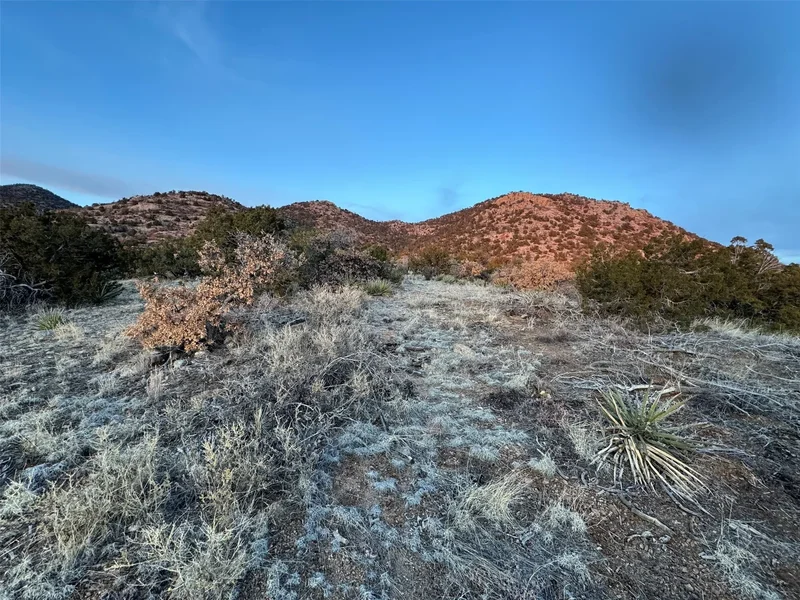 0 Paseo de Colinas, Santa Fe, NM 87505, Santa Rosa, New Mexico, United States. - Photo 4