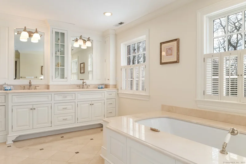 182 Taconic Road, Greenwich, CT, 06831, USA, Greenwich, Connecticut, United States. - Photo 21