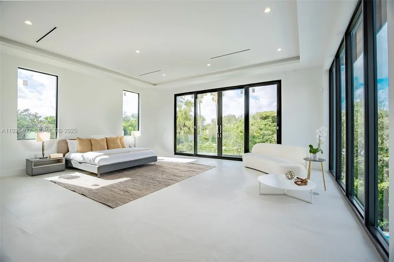9840 SW 73rd Ct, Pinecrest, FL 33156, Coral Gables, Florida, United States. - Photo 32