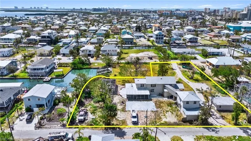 175 Bahia VIA, Fort Myers Beach, Florida, United States. - Photo 29