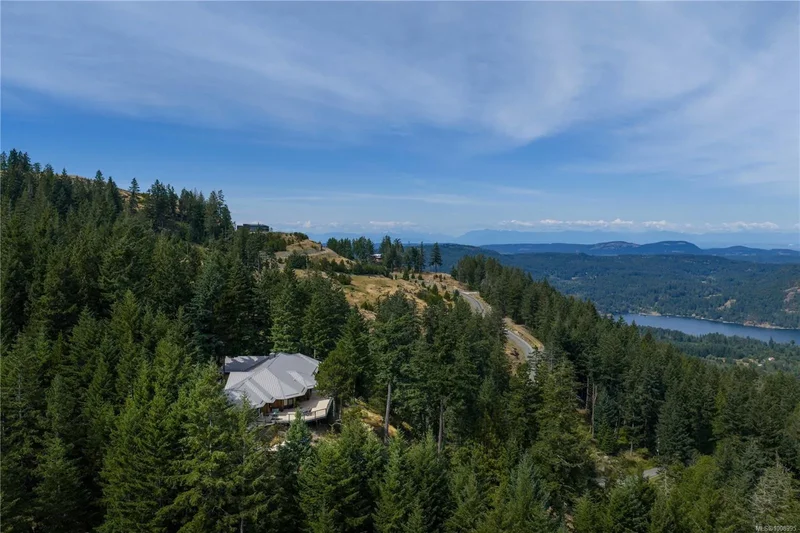 253 Chilton Rd, Saltspring Island, British Columbia, Canada. - Photo 44