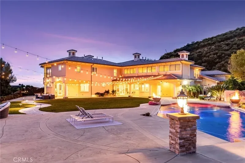 475 W 26th Street, Upland, California, United States. - Photo 14