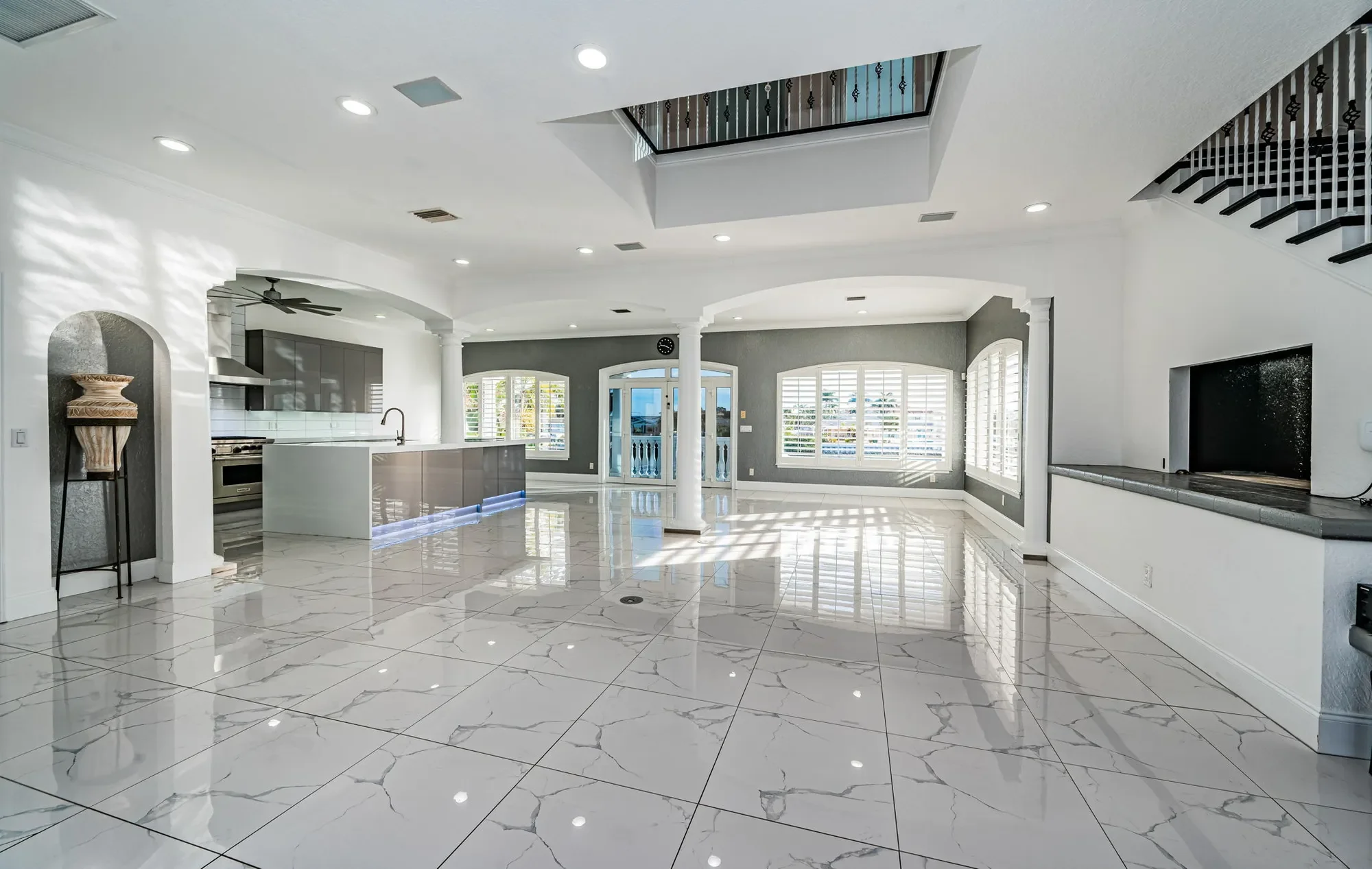 Gallery photo 1