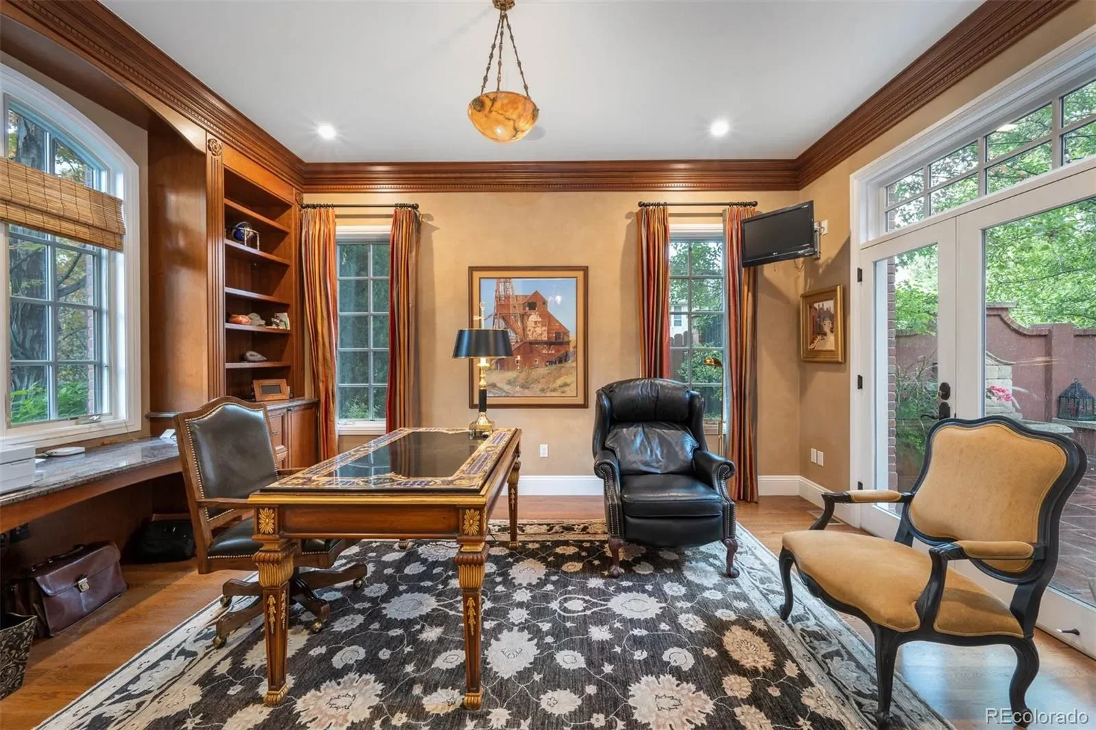 445 Madison Street N, Denver, Colorado, United States. - Photo 4