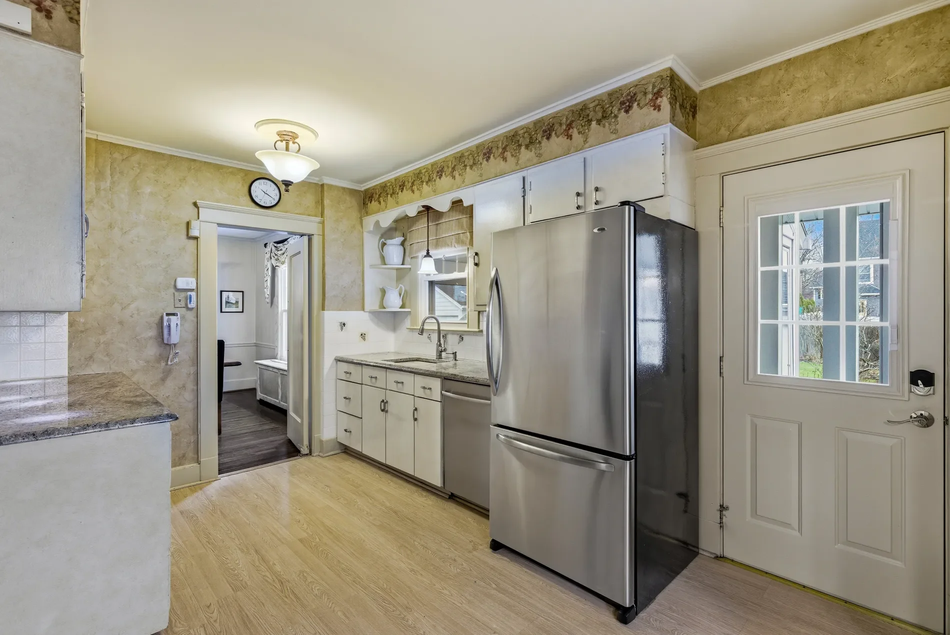 Property photo 11
