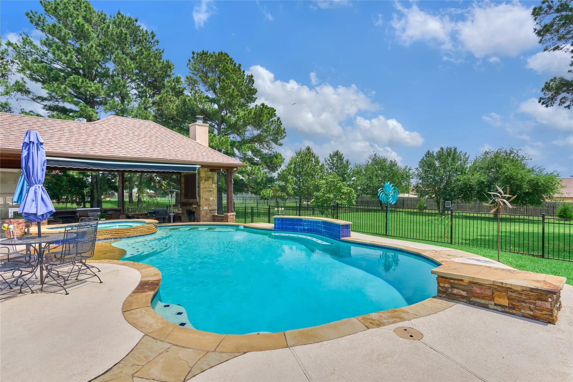 19089 Grandview Point, Montgomery, TX 77356, Montgomery, Texas, United States. - Photo 33