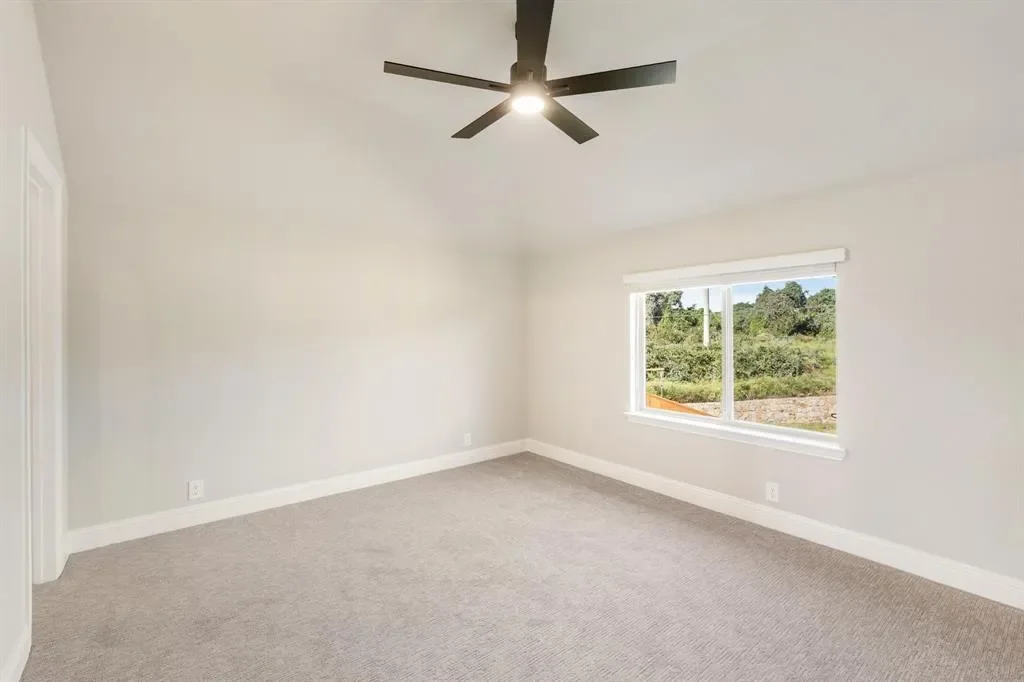 Gallery photo 3