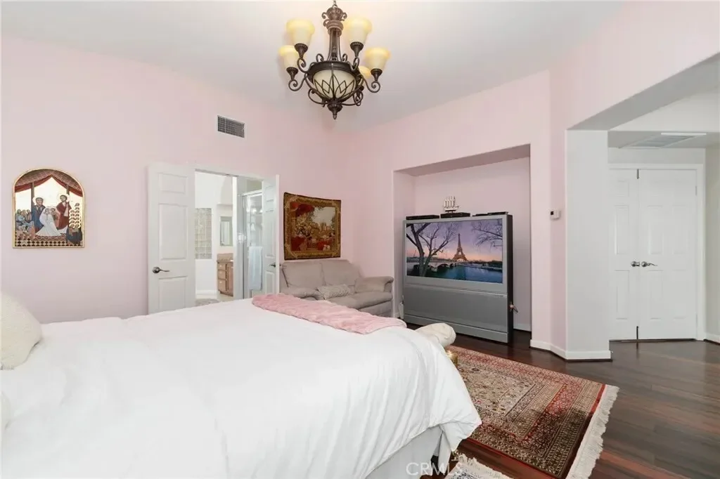 5730 Glen Oaks, La Verne, California, United States. - Photo 23