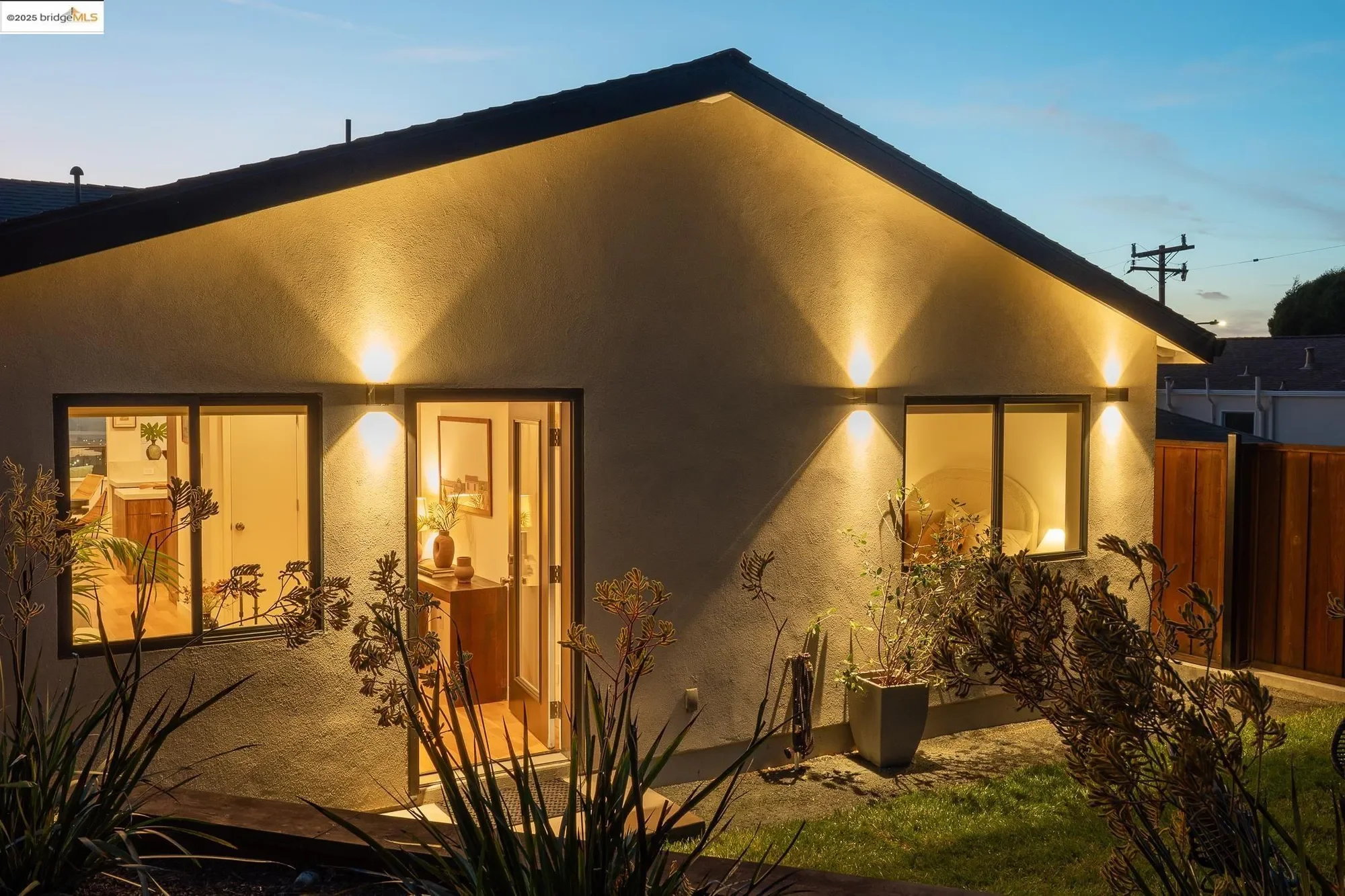 207 Cambridge Avenue, Kensington, CA, 94708, USA, Berkeley, California, United States. - Photo 31