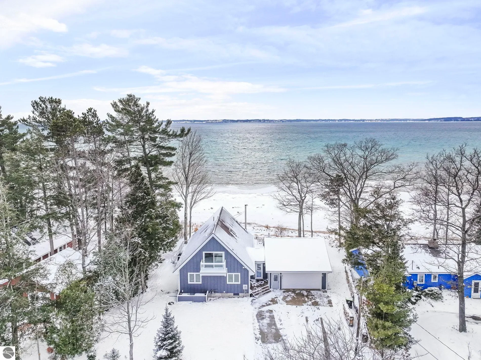 5648 MacKenzie Drive, Elk Rapids, Michigan, United States. - Photo 48