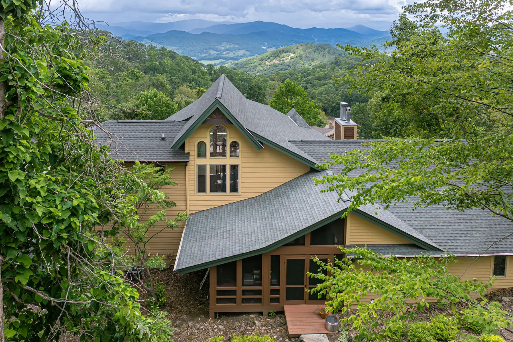 2280 Mountain Air Drive, Burnsville, NC 28714, 28714, North Carolina, United States. - Photo 23
