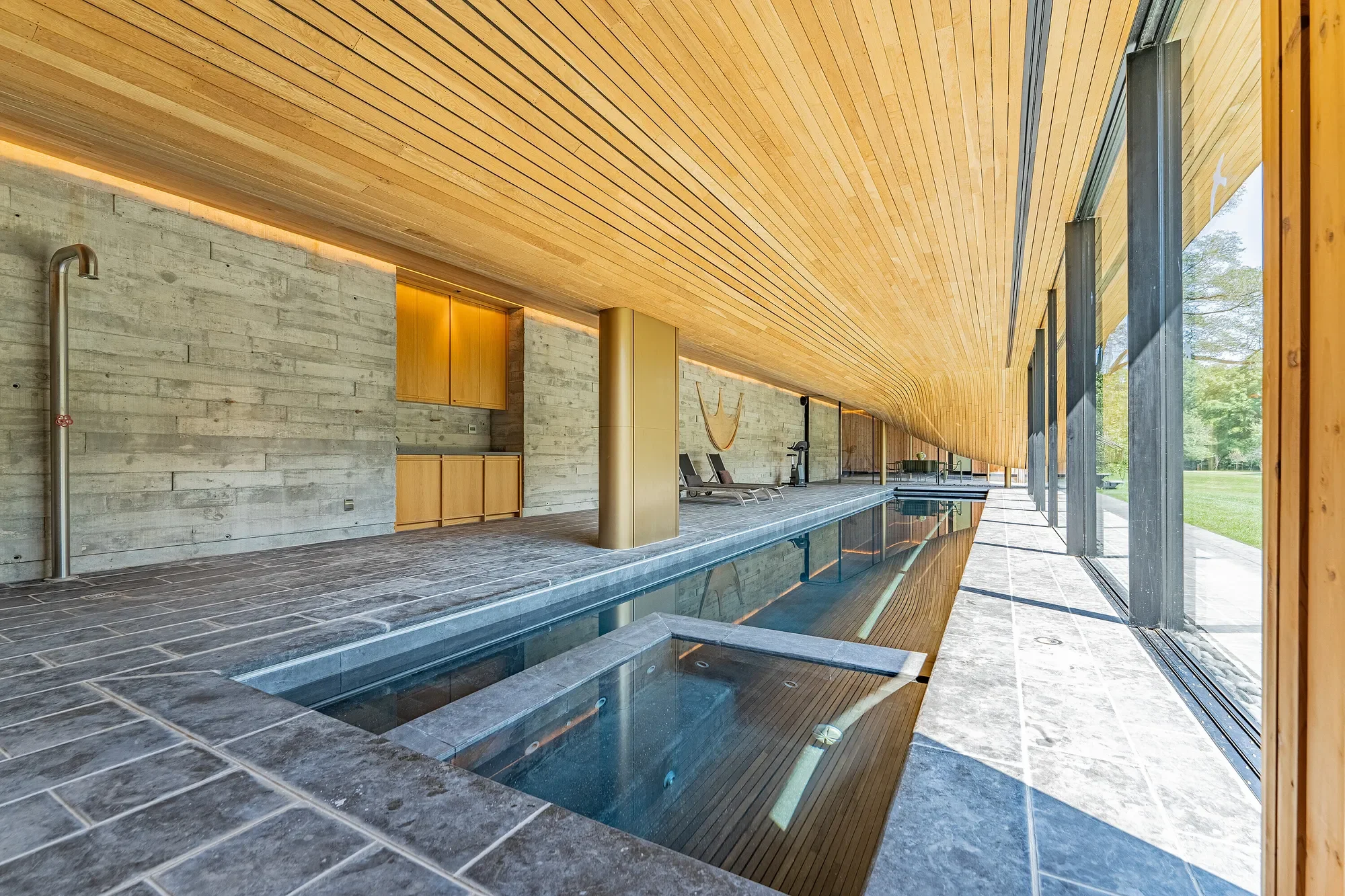 Gallery photo 10