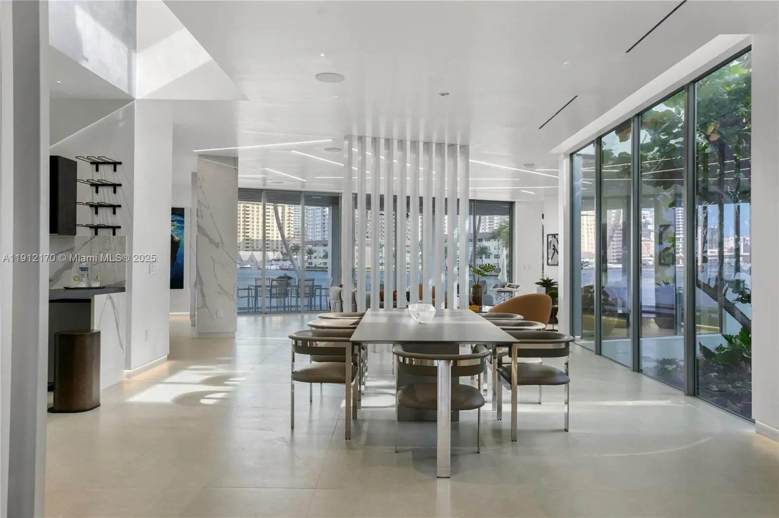 501 Palm Dr, Hallandale Beach, Florida, United States. - Photo 14