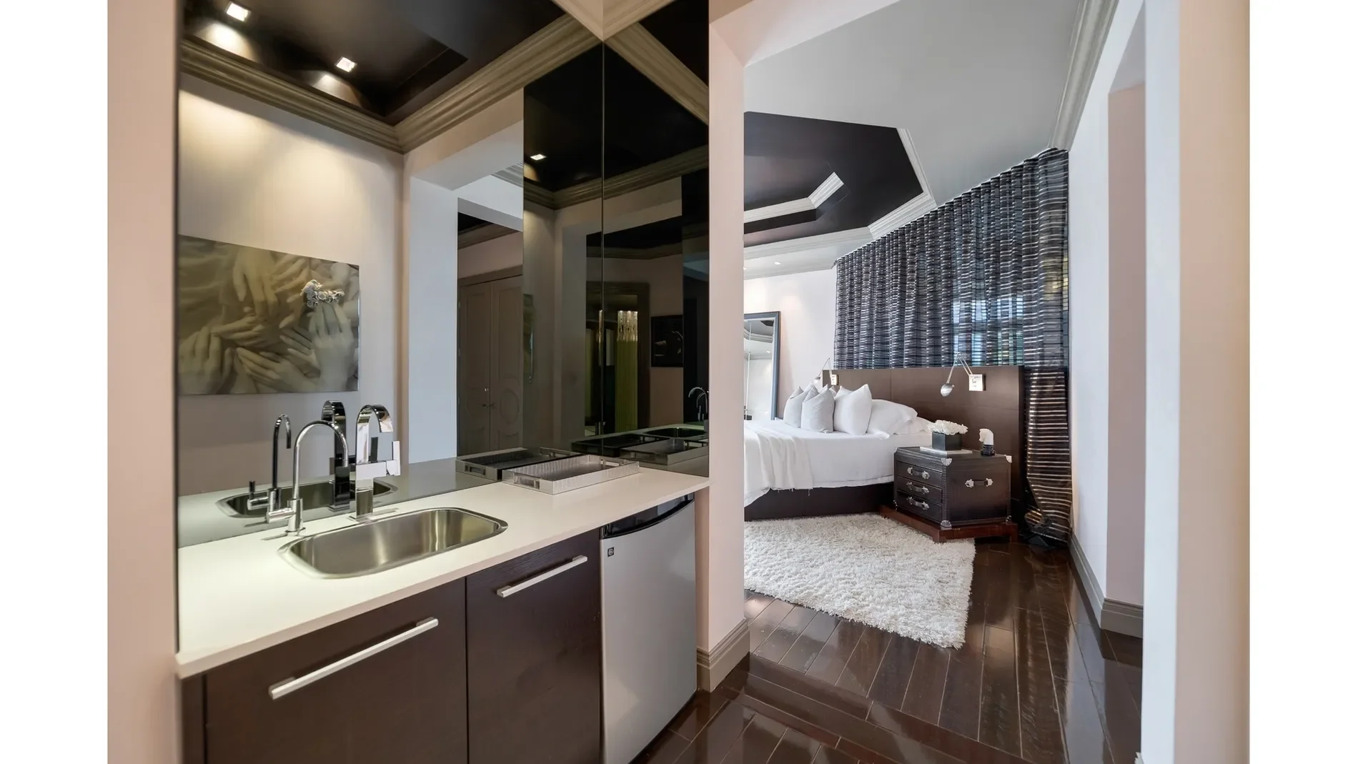 142 S Island, Golden Beach, Florida, United States. - Photo 34