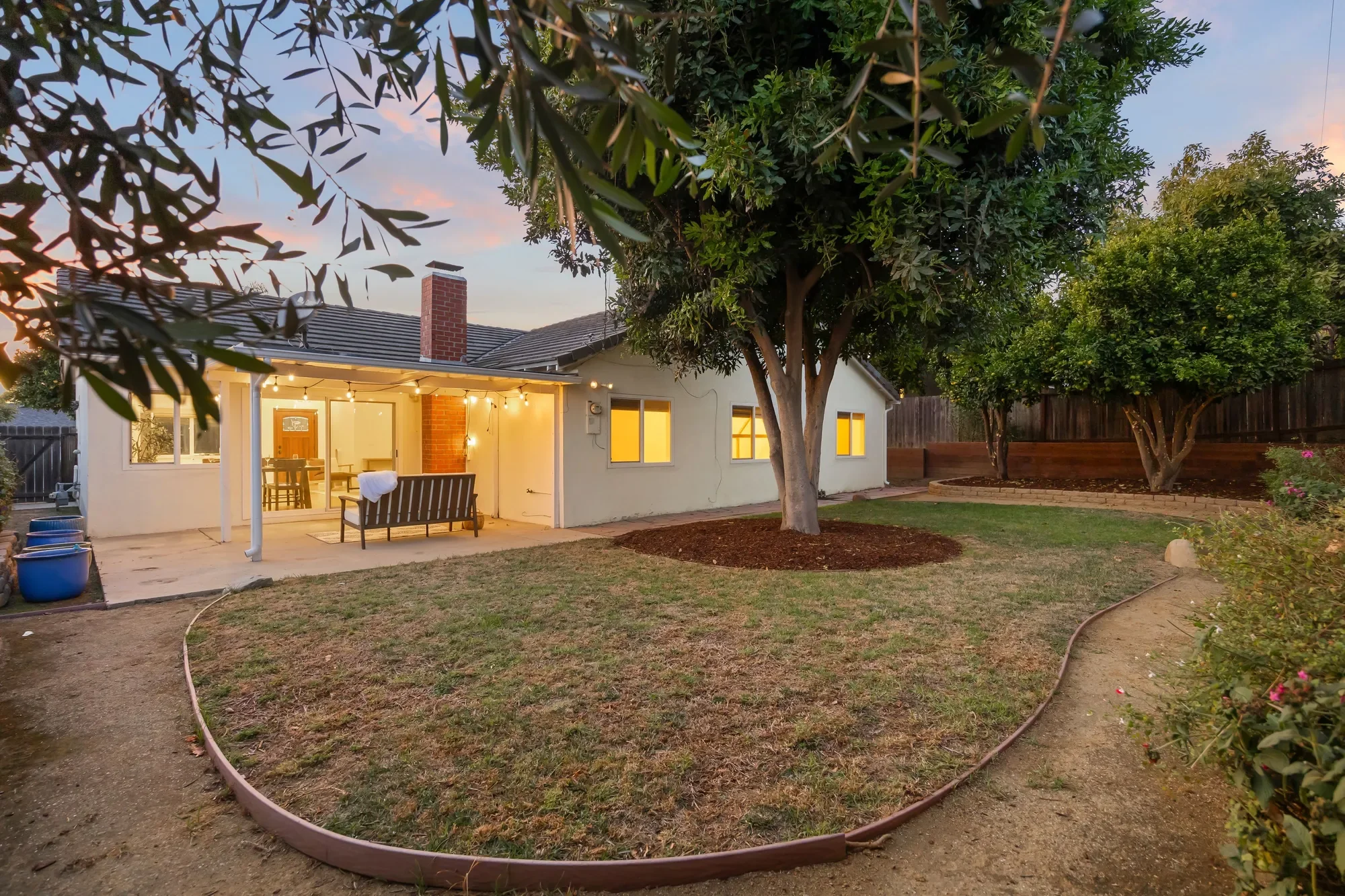 412 Dayloma Avenue , Ventura, CA 93003, Ventura, California, United States. - Photo 26