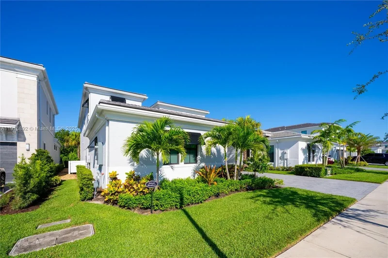 13402 Artisan Cir, Palm Beach Gardens, Florida, United States. - Photo 3