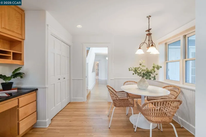 33 Altamount Drive, Orinda, California, United States. - Photo 7