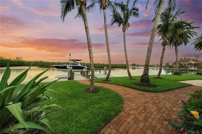 139 S Washington Drive, Sarasota, FL 34236, Sarasota, Florida, United States. - Photo 65