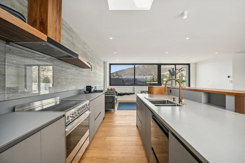 27 Rubus Street, Wanaka, OTA 9305, Wanaka, Otago, New Zealand. - Photo 20