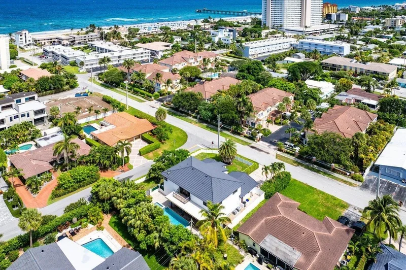 811 SE 31st Street, Boca Raton, Florida, United States. - Photo 42