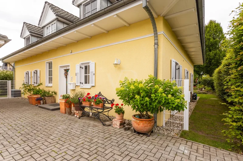Michendorf, Brandenburg, Germany. - Photo 36