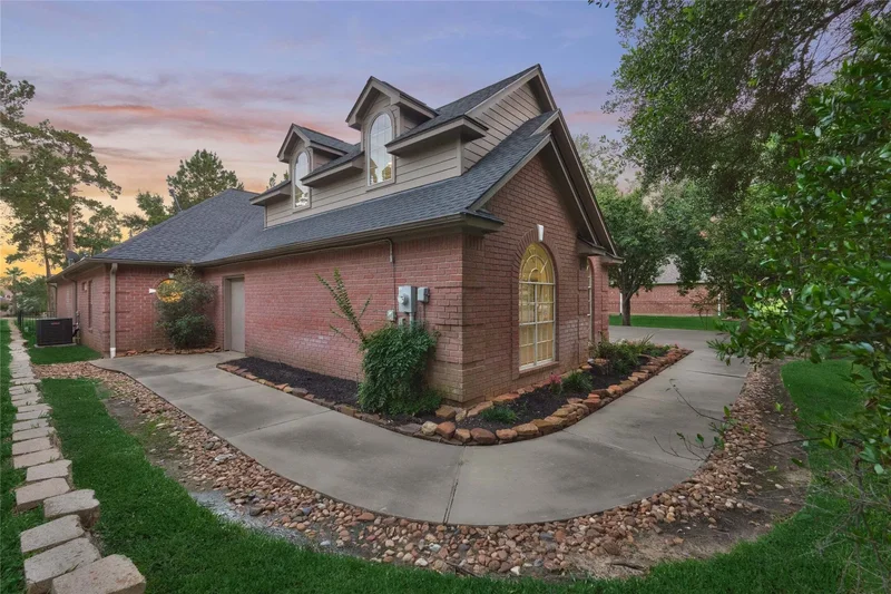 16 Waterberry Way, Montgomery, TX 77356, Montgomery, Texas, United States. - Photo 35