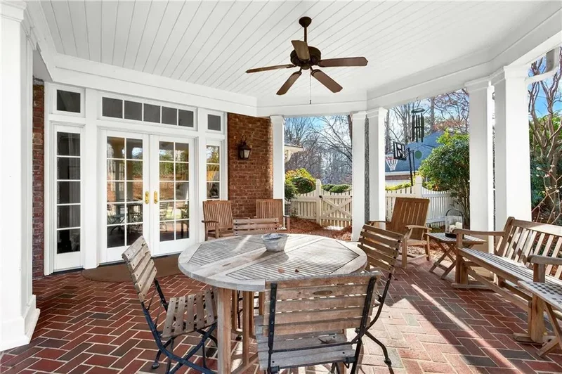 1833 Castleway Lane NE, Decatur, Georgia, United States. - Photo 55