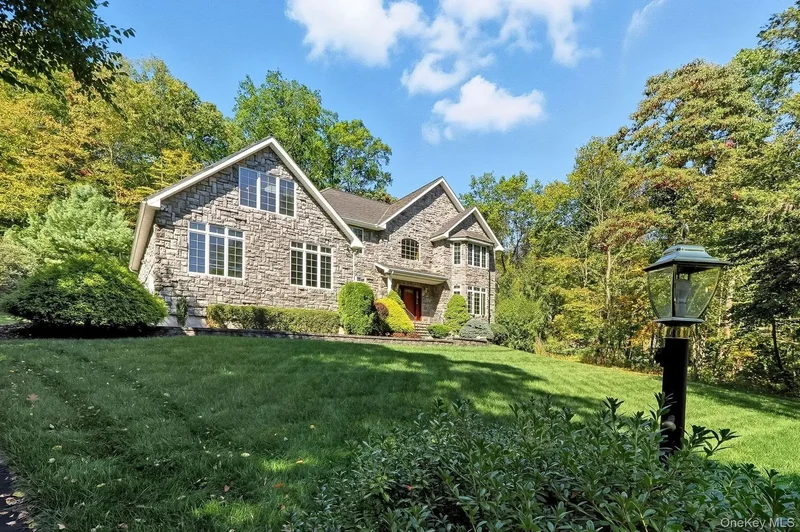 4 Hamlet Way, Hopewell Junction, New York, United States. - Photo 4