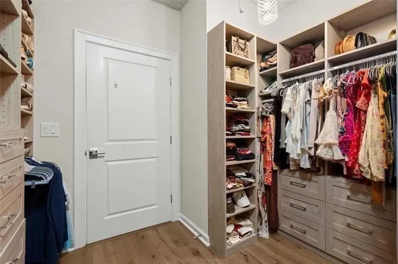 209 Phillips Lane, Alpharetta, Georgia, United States. - Photo 39