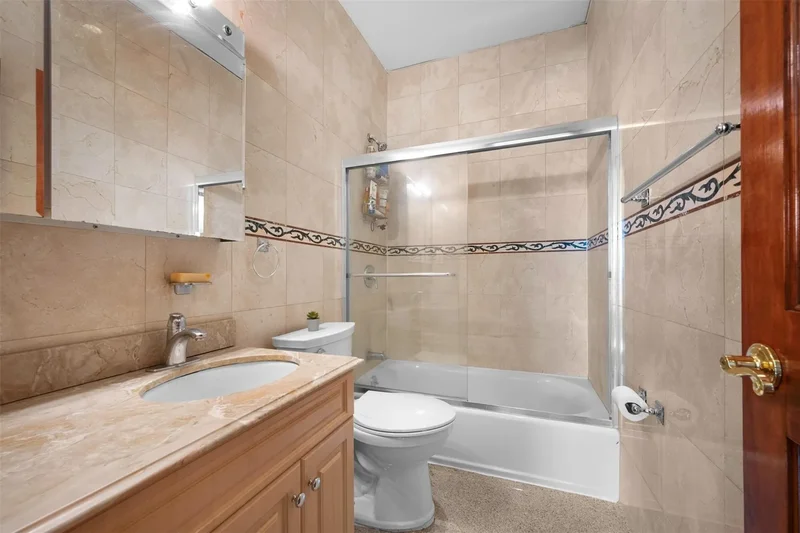 83-14 266th Street, Glen Oaks, NY, 11004, USA, New York, New York, United States. - Photo 42