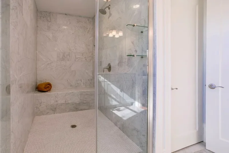 5738 Vanderbilt Avenue, Dallas, Texas, United States. - Photo 19