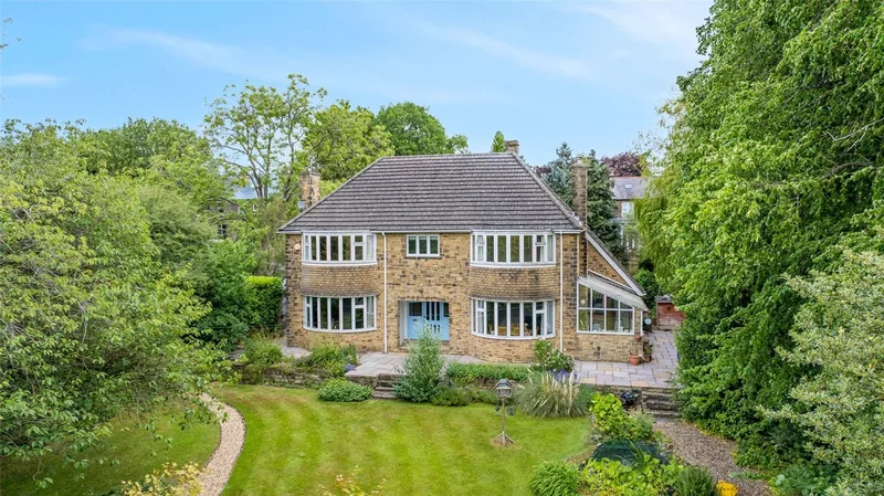 4 bedroom Detached House for sale in West Yorkshire